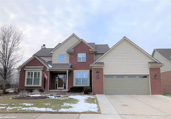 36390 Orchard Lake Drive,  New Baltimore,  MI 48047