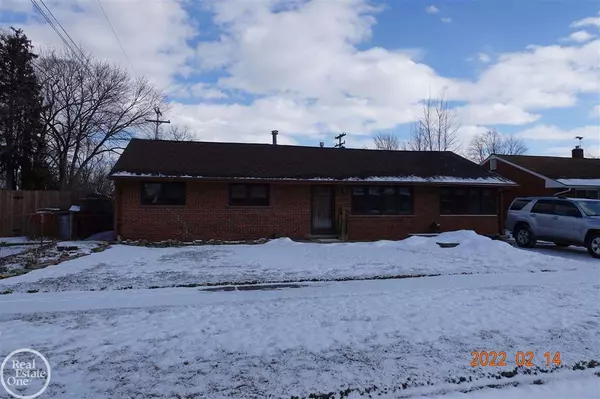 Clinton Township, MI 48035,35616 CAPRI STREET