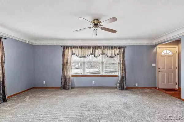 Adrian, MI 49221,4918 Ogden