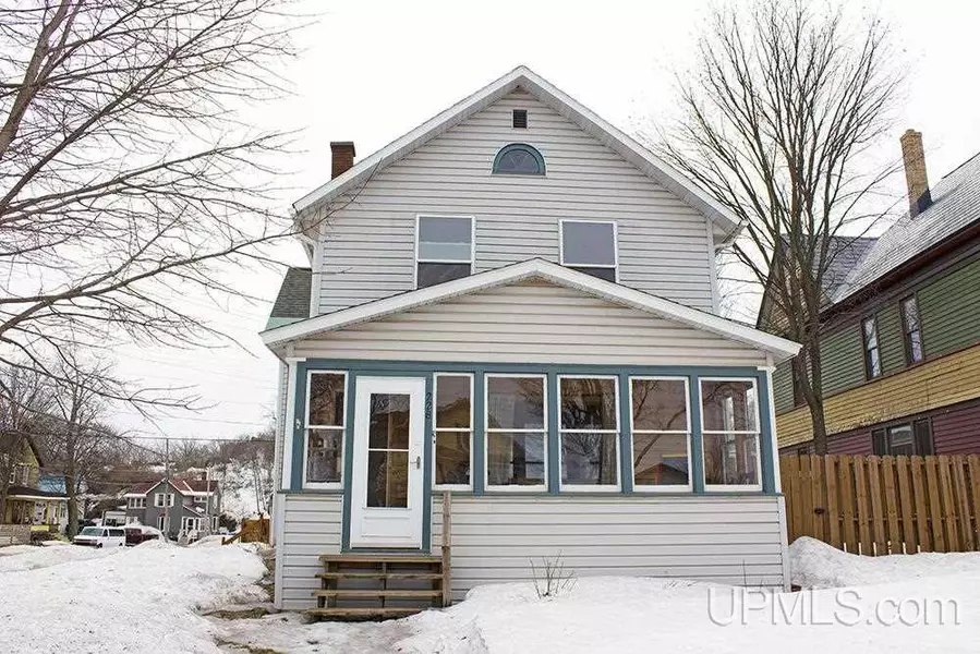 228 E Main, Negaunee, MI 49866