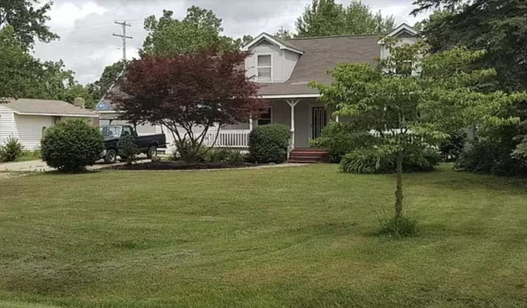 1387 S Byron Rd., Lennon, MI 48449