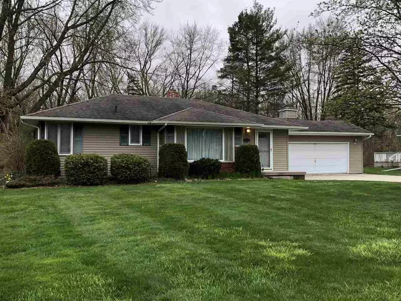 2401 Meadowbrook, Clio, MI 48420