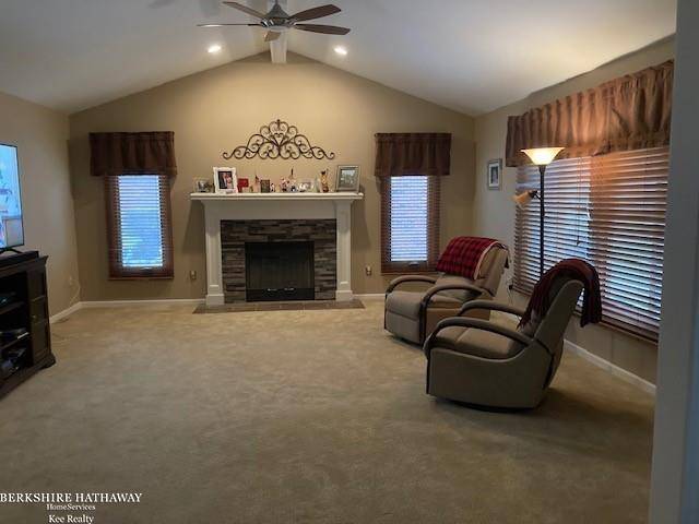 Shelby Twp, MI 48316,55372 Hearthside