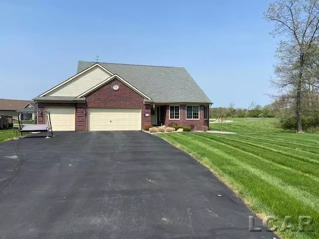 805 War Bonnet, Tecumseh, MI 49286