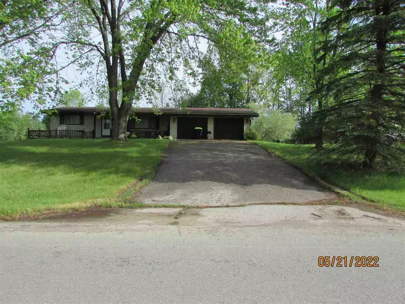 5765 Linksview, Gladwin, MI 48624