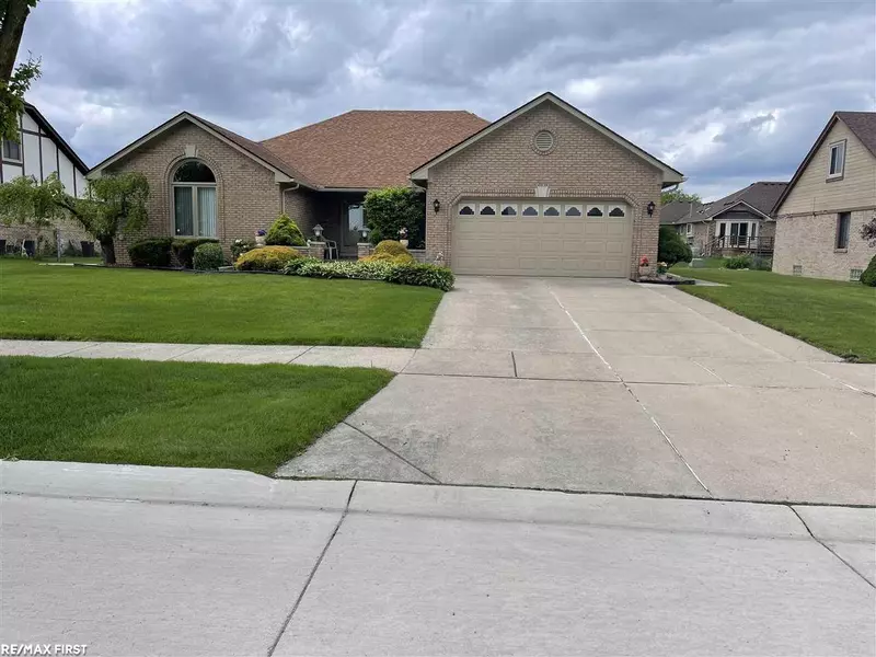 41039 Tarragon, Sterling Heights, MI 48314