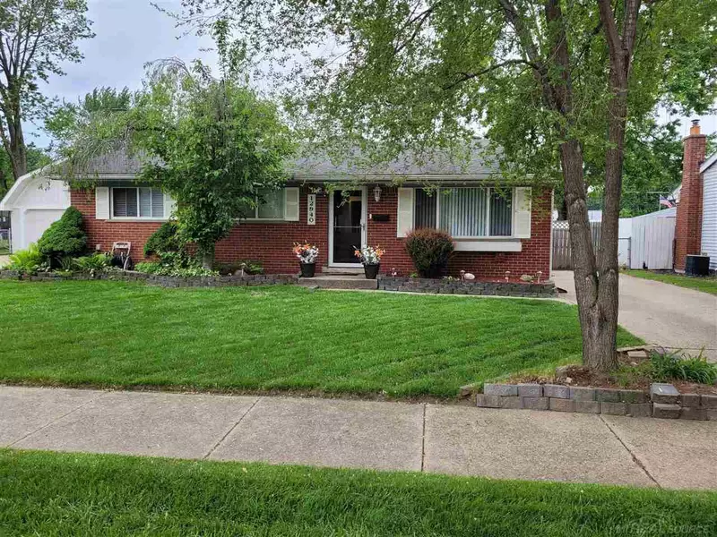 12940 Takoma Drive, Sterling Heights, MI 48313