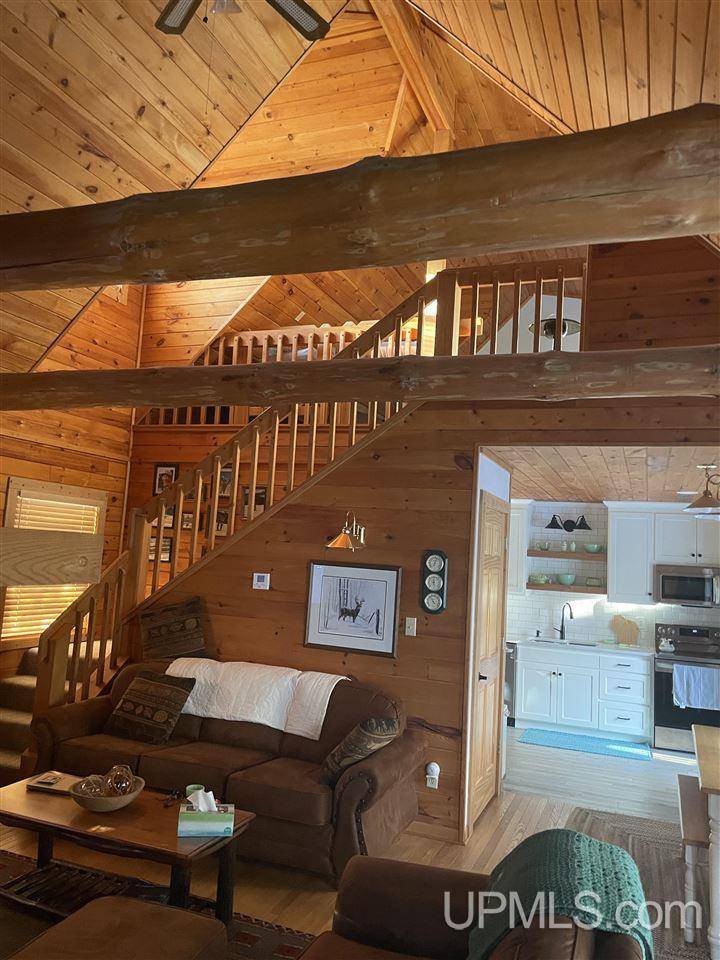 Ontonagon, MI 49953,27994 W M 64