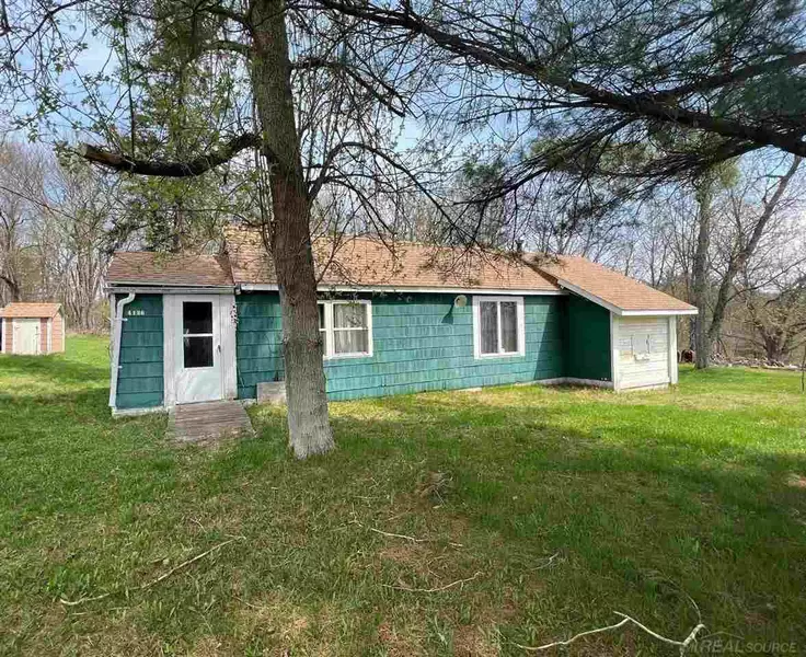 4136 Maes Rd, West Branch, MI 48661