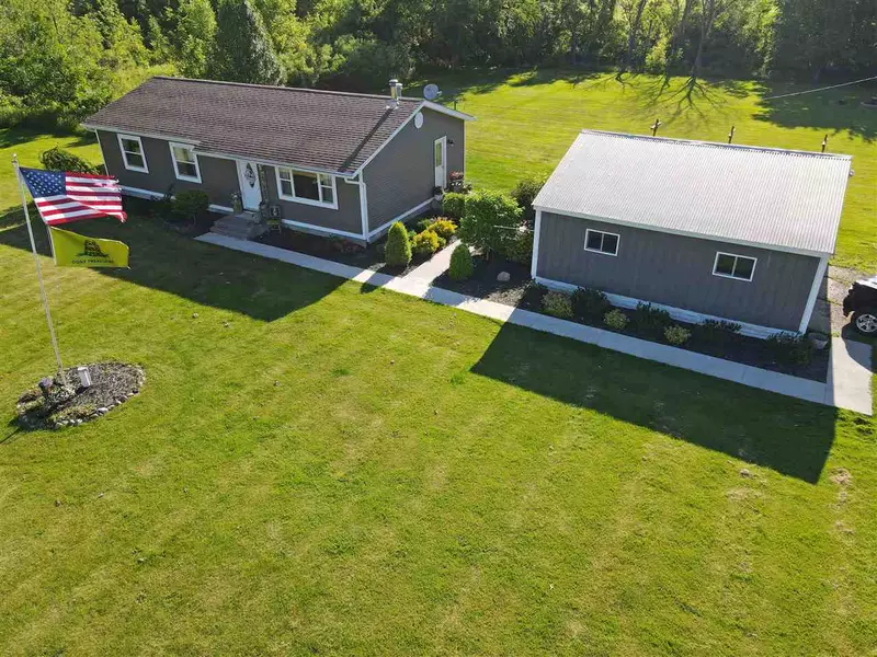 13417 Gasper Road, Chesaning, MI 48616