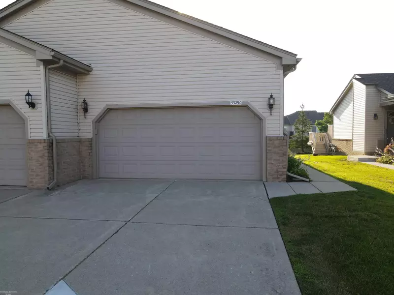 53290 Butternut, Chesterfield, MI 48051