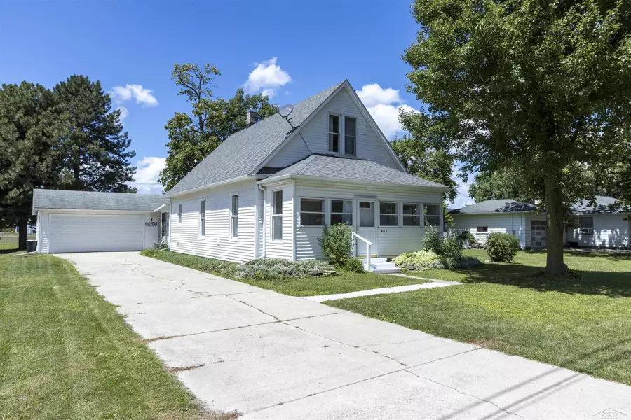 447 N 2nd, Freeland, MI 48623