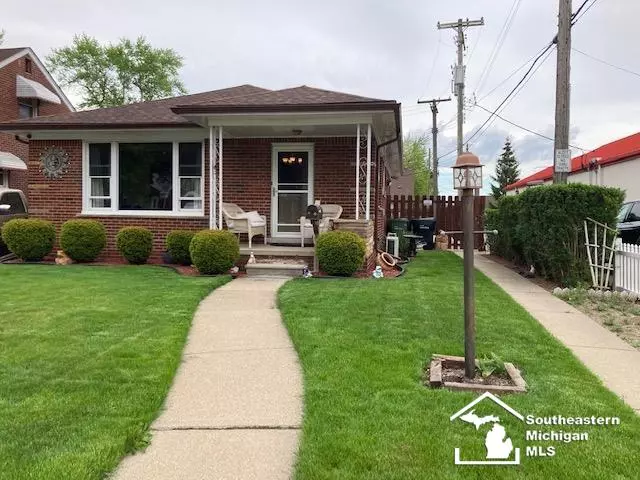 6827 Larme, Allen Park, MI 48101