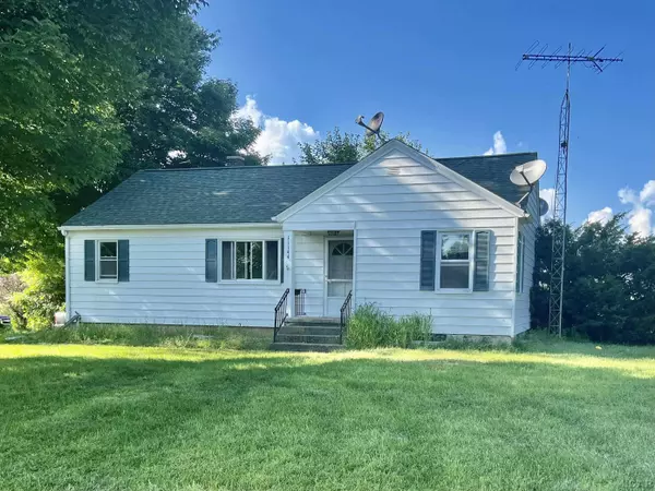 11144 Carroll, Blissfield, MI 49228