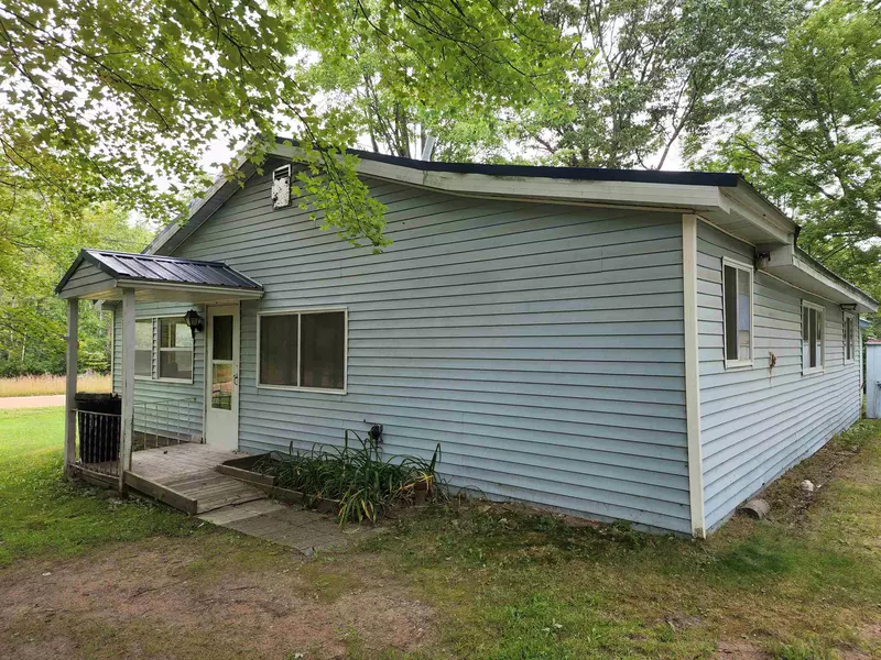 4364 E Stockwell, Harrison, MI 48625