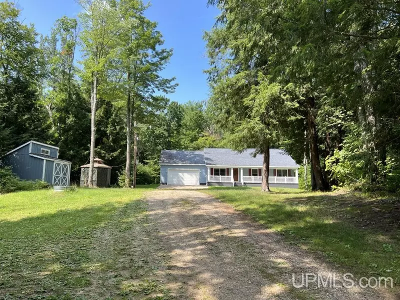 N4155 Powell Lake, Wetmore, MI 49895