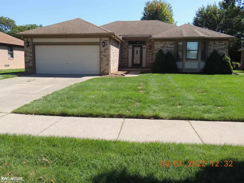 35098 Kensington, Sterling Heights, MI 48312