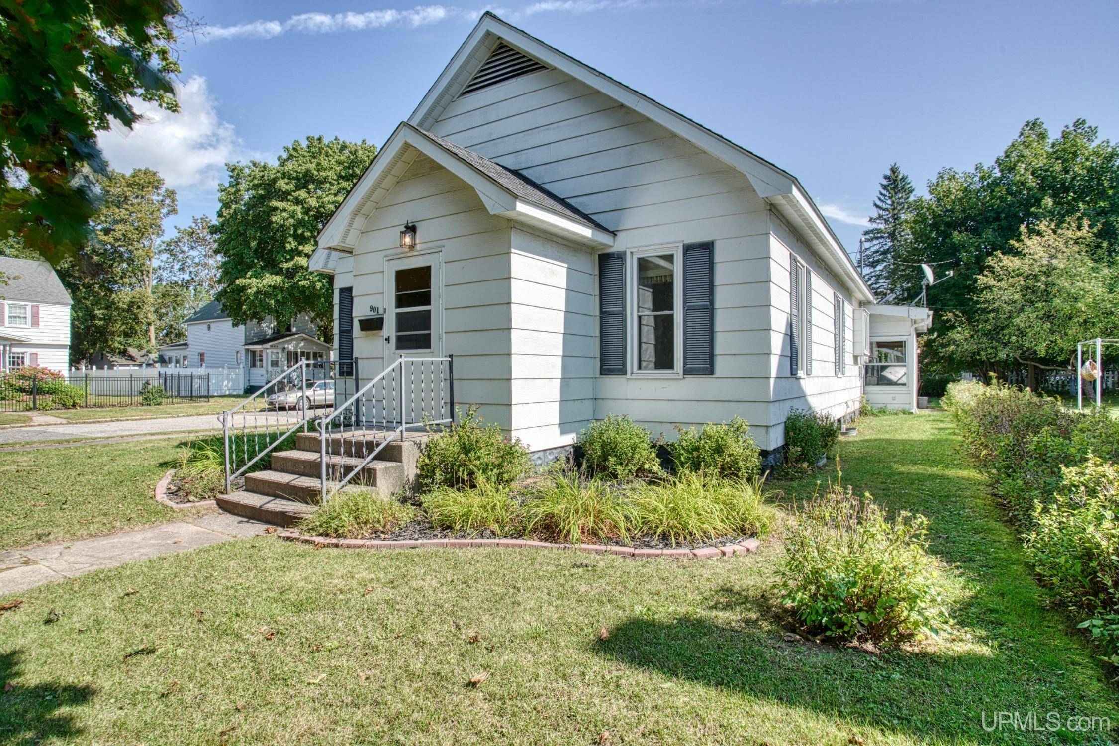 Iron Mountain, MI 49801,901 S Kimberly Ave