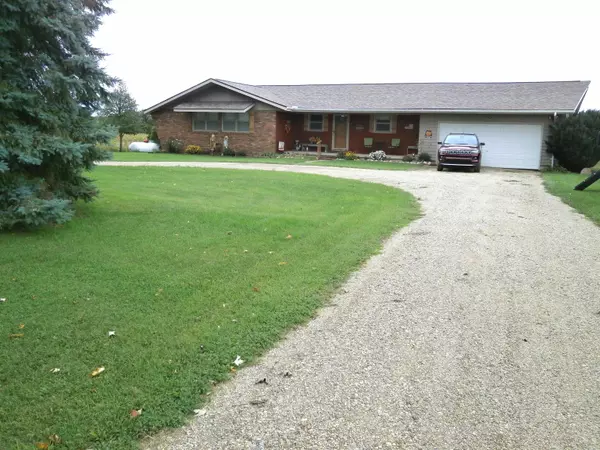 2520 W Dewey Road, Owosso, MI 48867