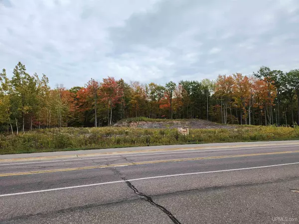 Marquette, MI 49855,Lot 6 TBD Commerce Drive