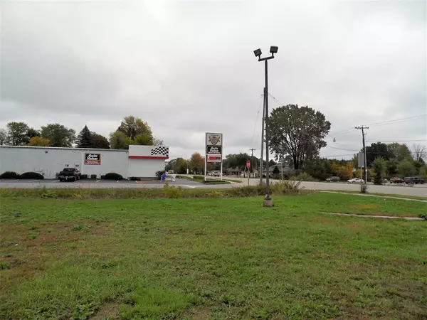 711 E Cedar Street, Gladwin, MI 48624