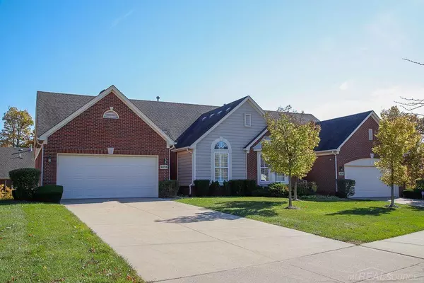 30218 Viewcrest, Novi, MI 48377