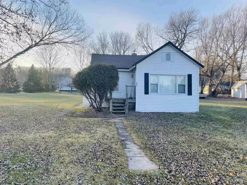 558 N 15th, Gladstone, MI 49837