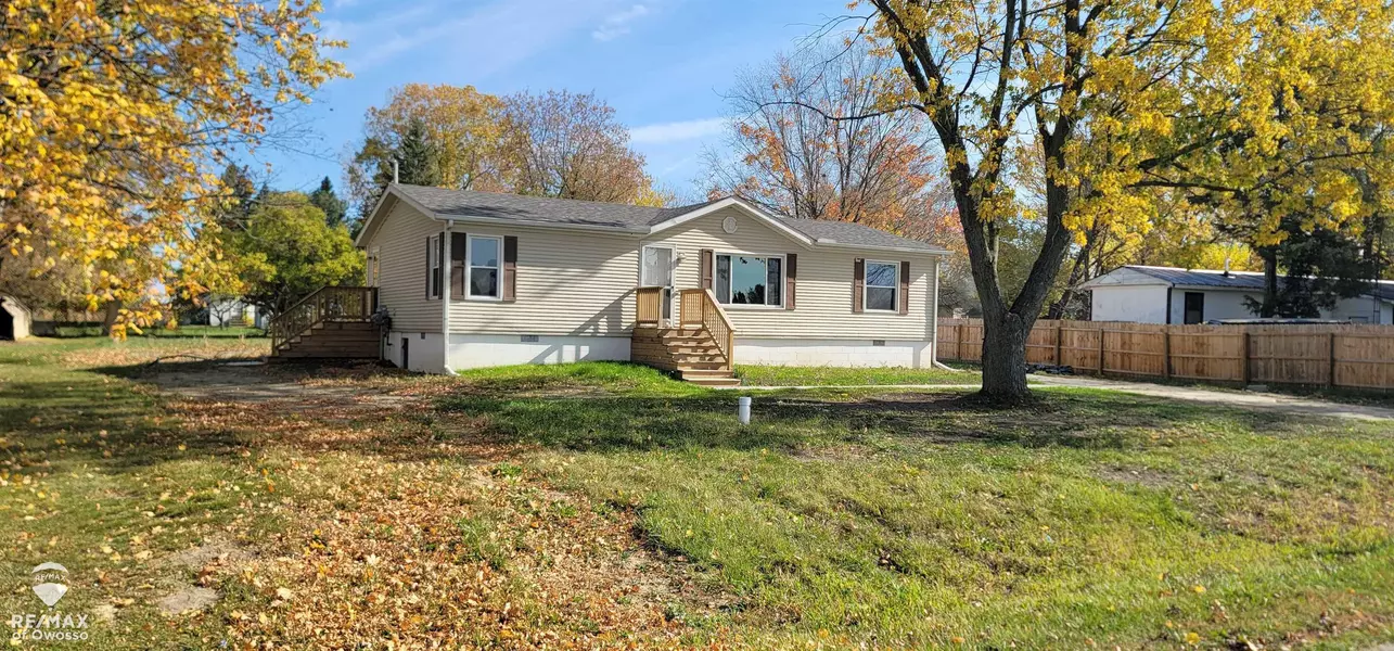 1105 Meadow Drive, Lennon, MI 48449