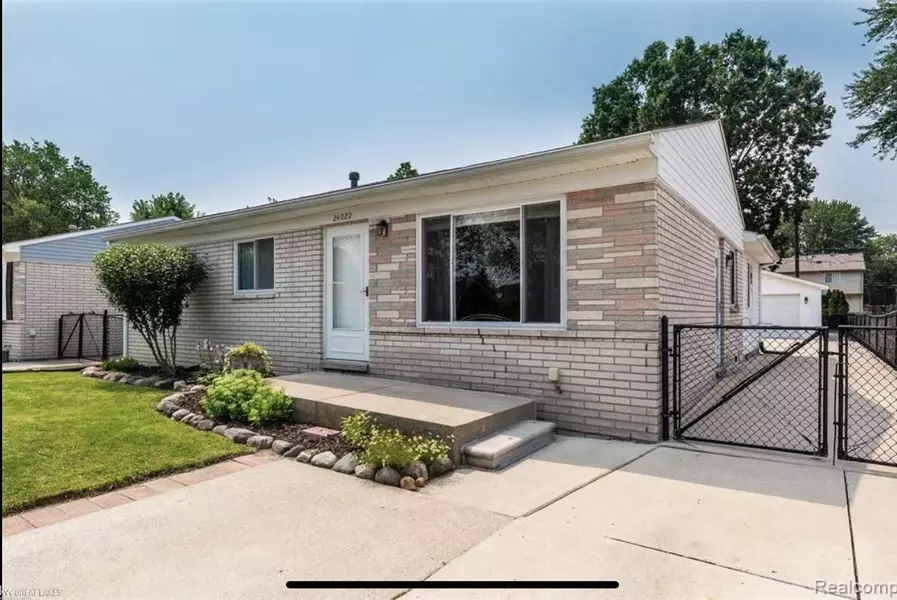 24020 Trombley, Clinton Township, MI 48035