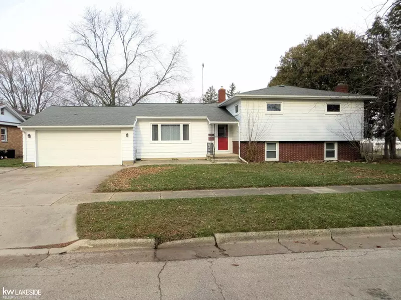 219 W Butler, Bad Axe, MI 48413