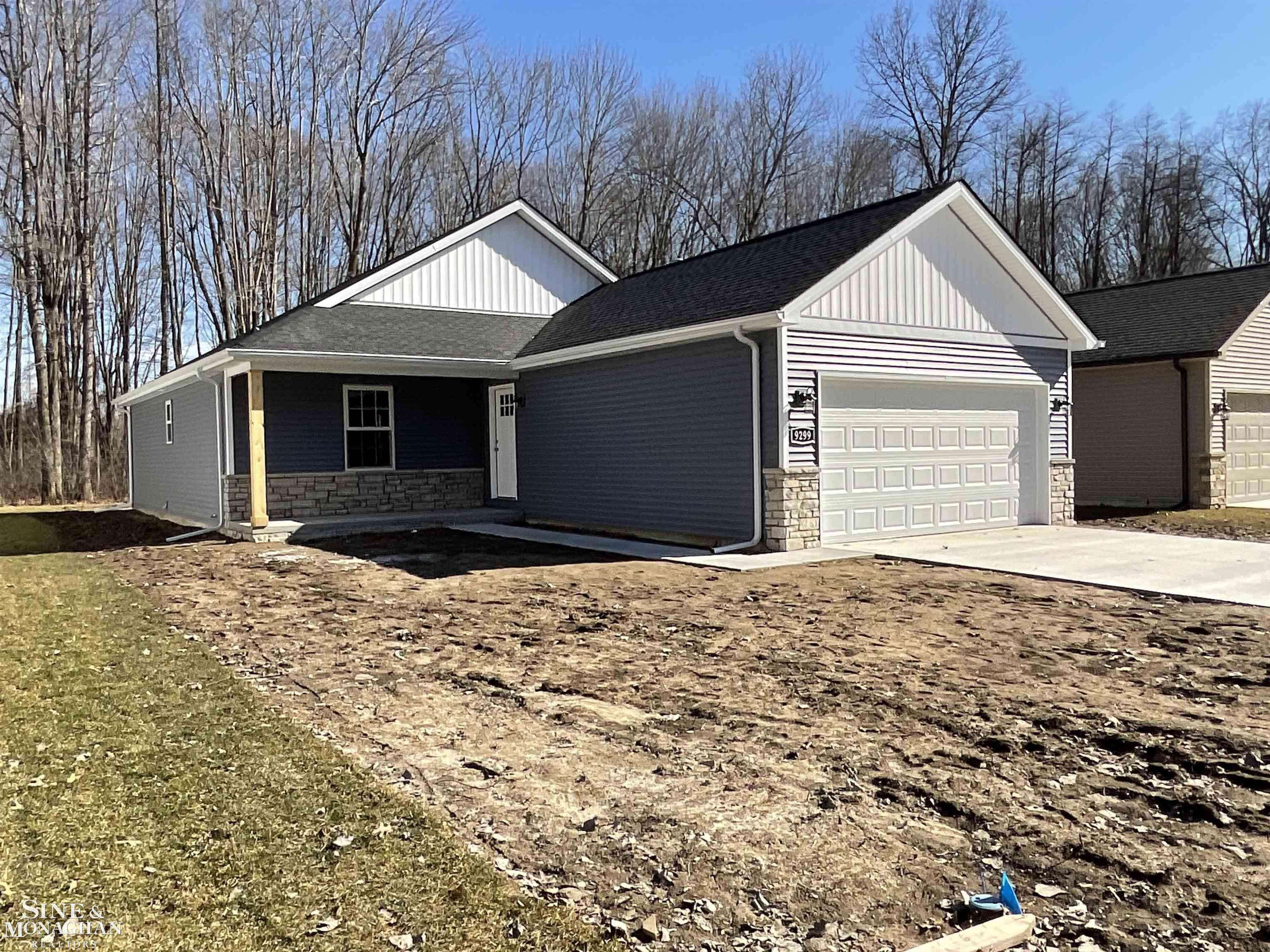 9299 OAKDALE Street, Algonac, MI 48001