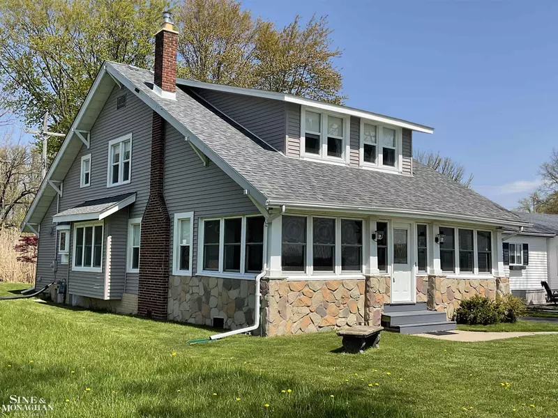 3120 SOUTH CHANNEL Drive, Harsens Island, MI 48028