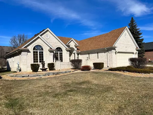 16177 Clinton Avenue,  Macomb Twp,  MI 48042