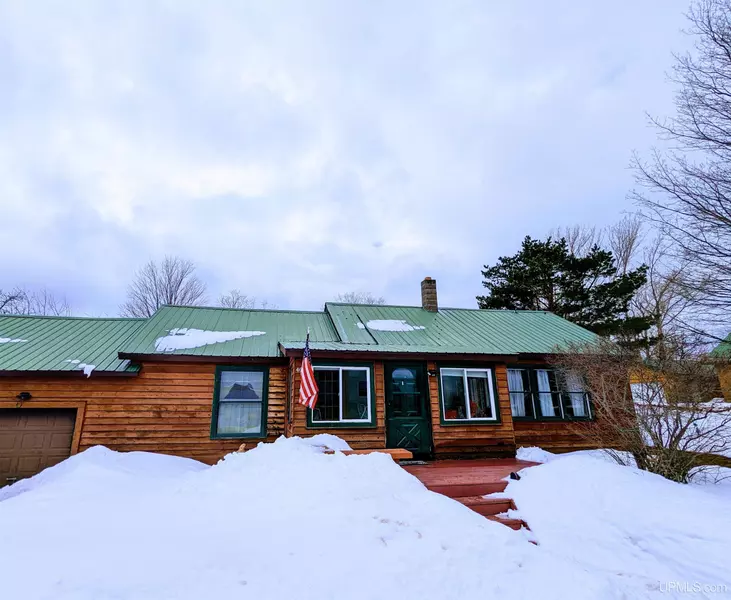 404 Schenk, Big Bay, MI 49808