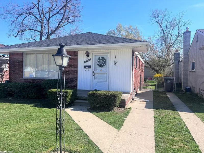 30137 Avondale, Inkster, MI 48141