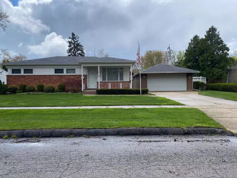 22900 E Schafer, Clinton Township, MI 48035