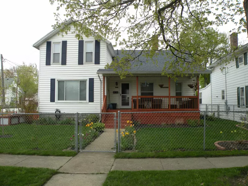 120 N Howell, Owosso, MI 48867