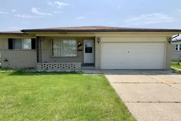 34540 Hawke Dr, Sterling Heights, MI 48310-5304