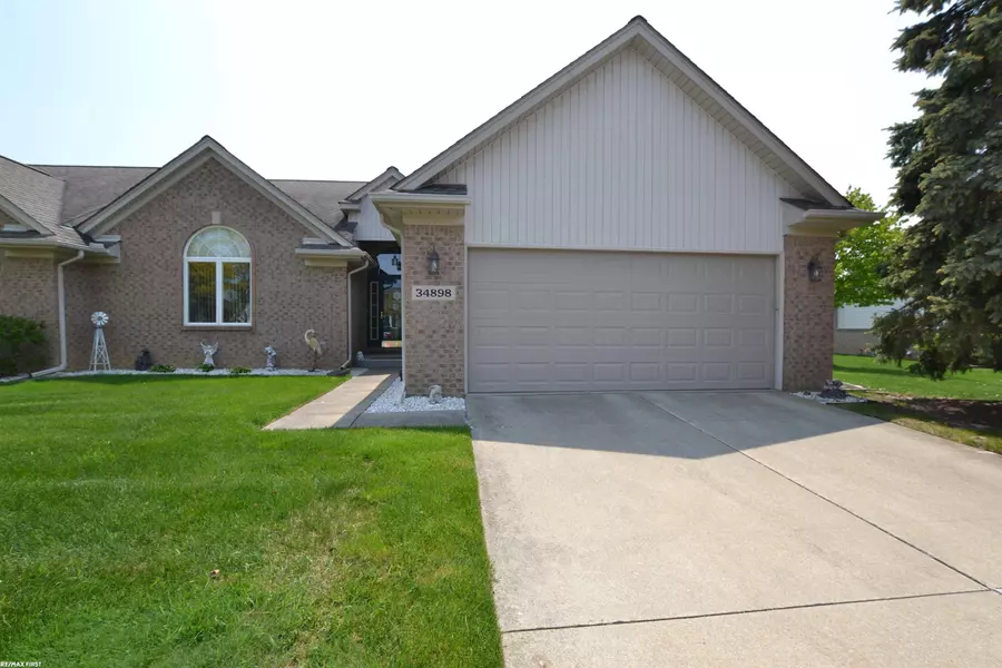 34898 Swan Creek Blvd, Richmond, MI 48062