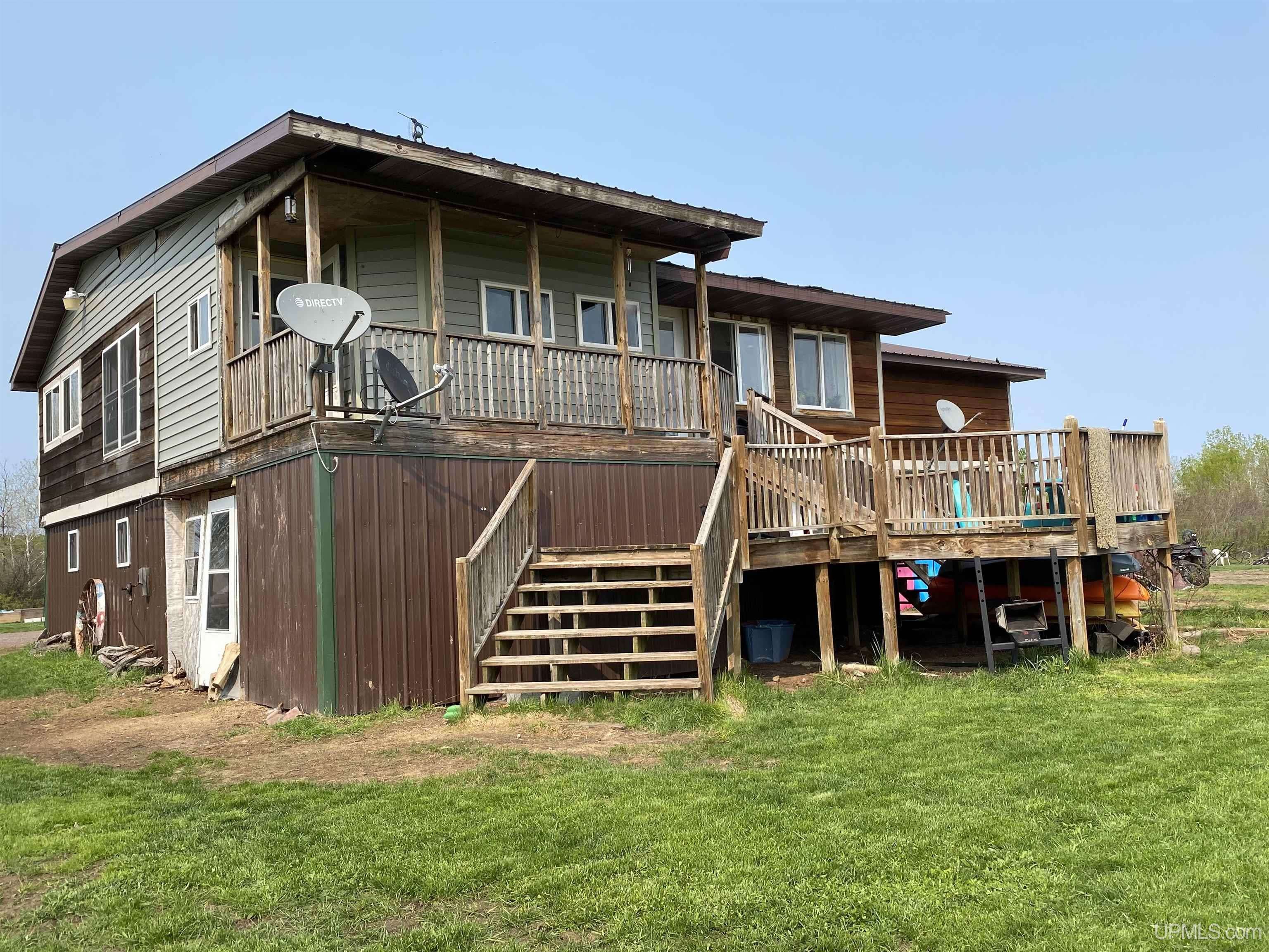 15836 Hokens Road, Ewen, MI 49925