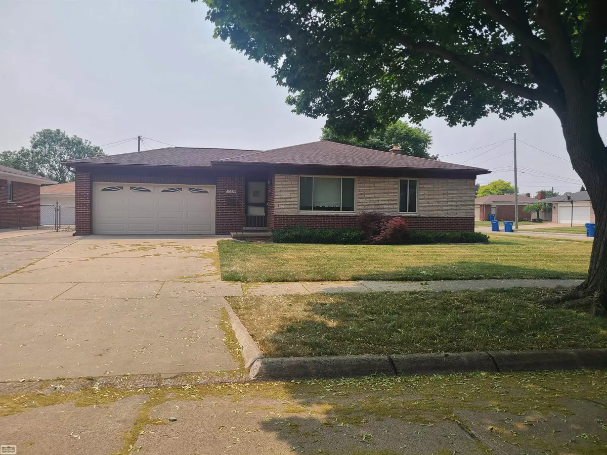 Warren, MI 48088,13630 Collins