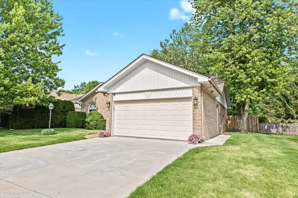 Chesterfield, MI 48047,49351 Heath Place Ct