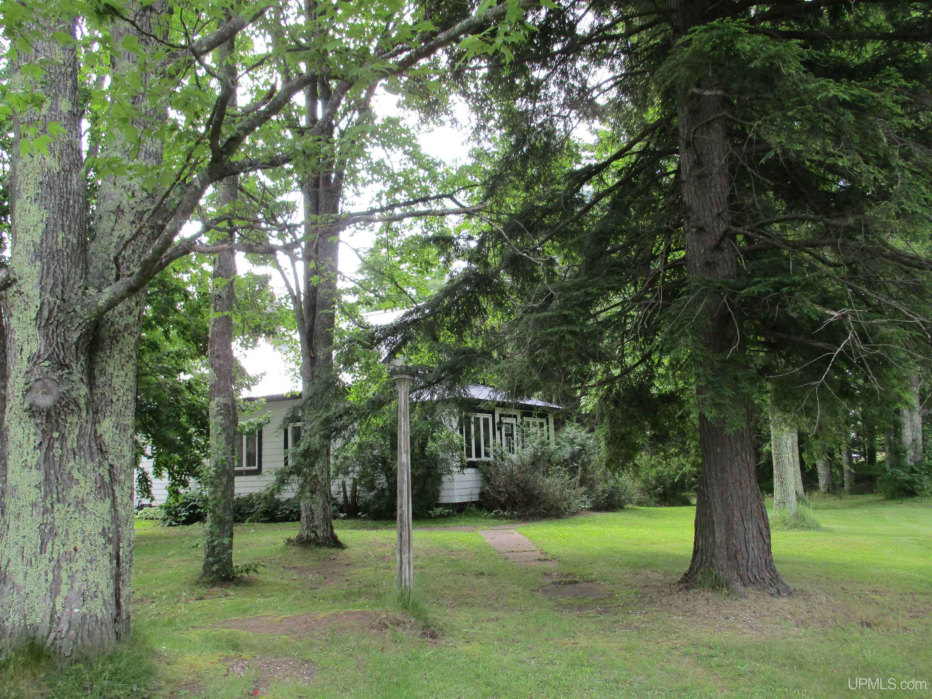 35458 US45 Road, Ontonagon, MI 49953
