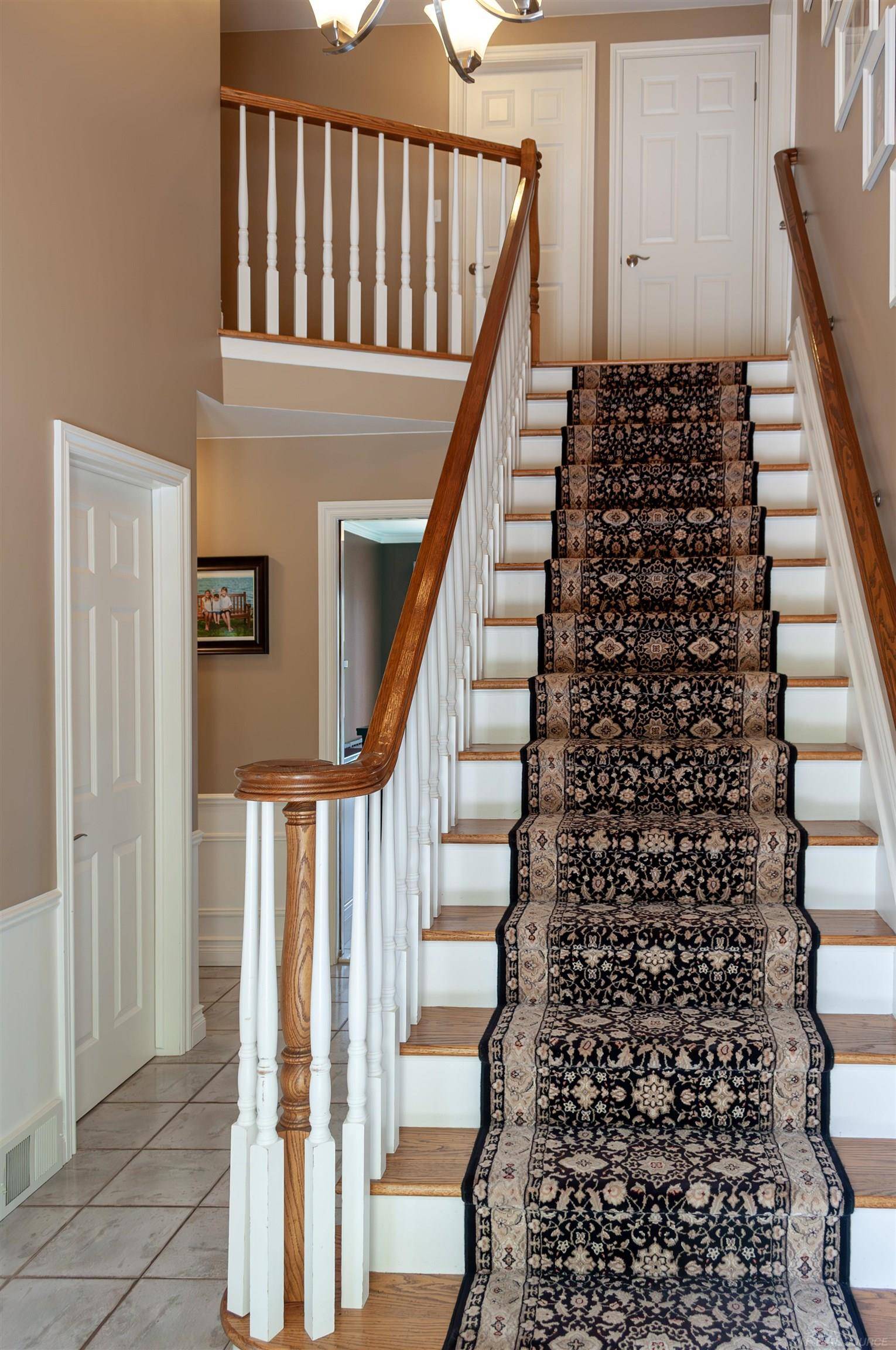 Grosse Pointe Shores, MI 48236,70 Fontana Lane