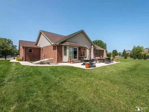 Monroe, MI 48161,4972 Orchard Crest Court