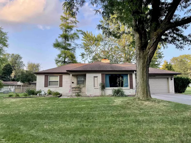 38344 Wooster Street, Clinton Township, MI 48036