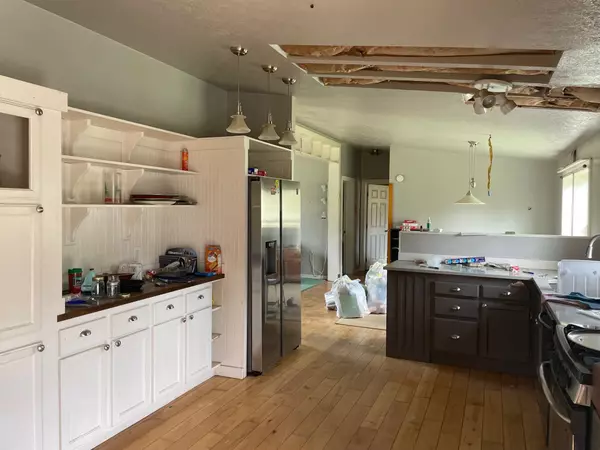 Alanson, MI 49706,9077 miller Road