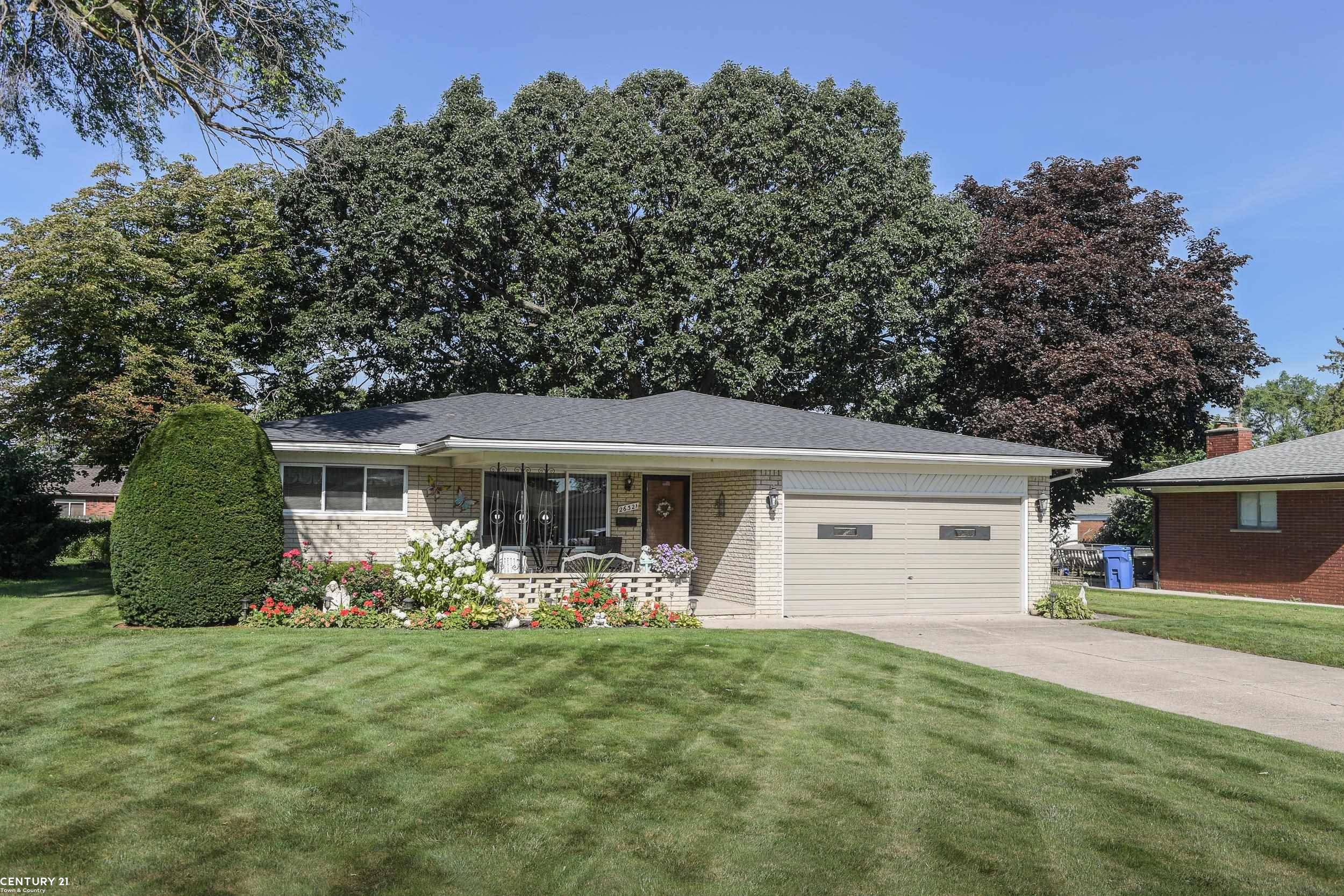 26321 Burg Road, Warren, MI 48089