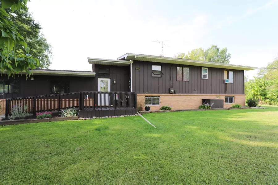 3289 W Stanley Road, Mount Morris, MI 48458