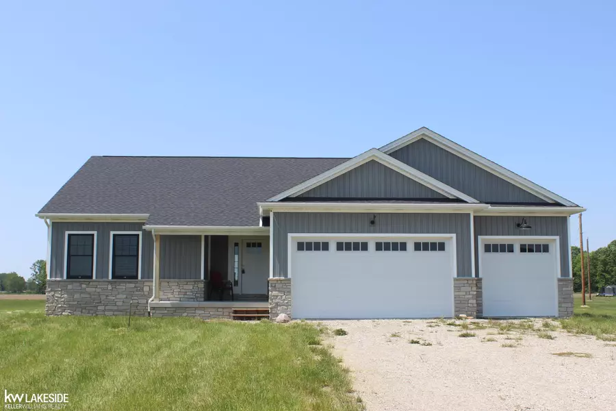 2197 Capac Road, Allenton, MI 48002